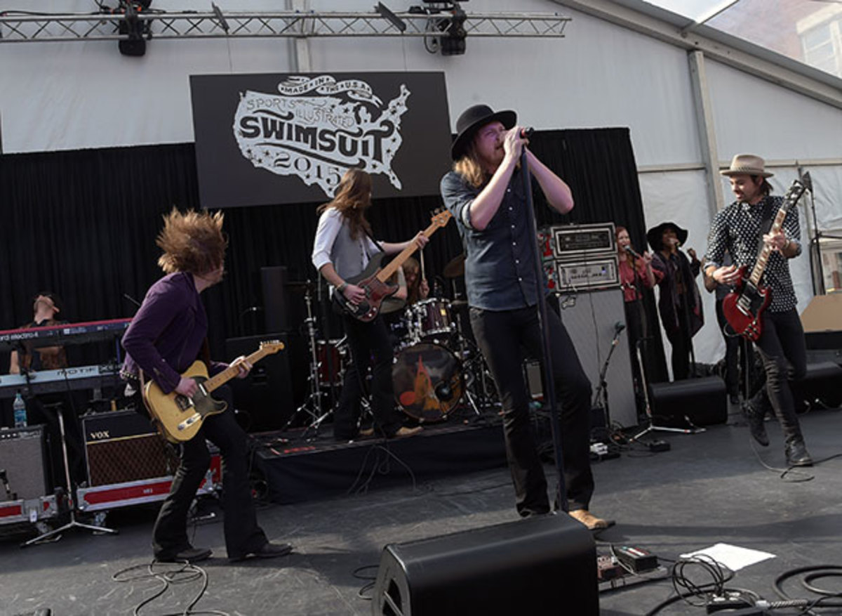 thousand-horses.jpg